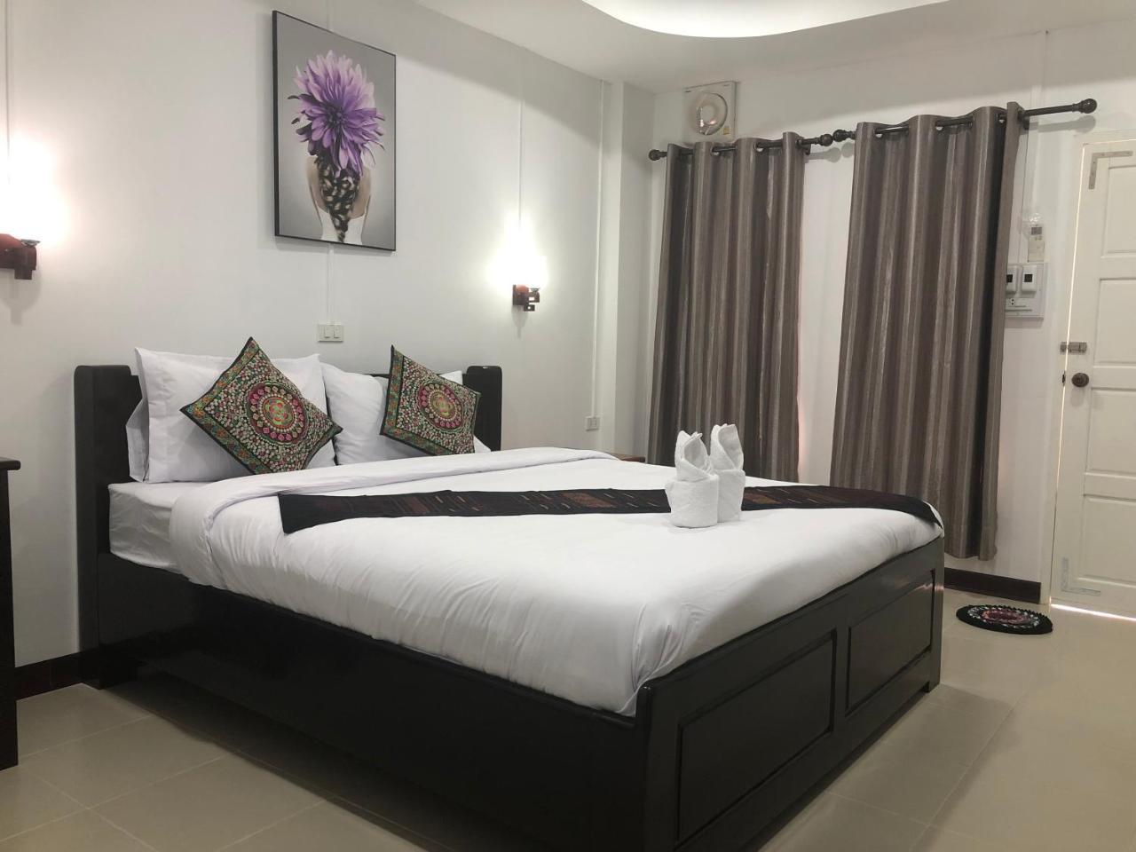 ואנג ויינג Jasmine Vangvieng Hotel מראה חיצוני תמונה